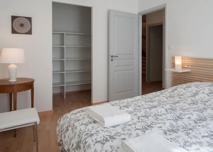 Apartment Maison Borrel *