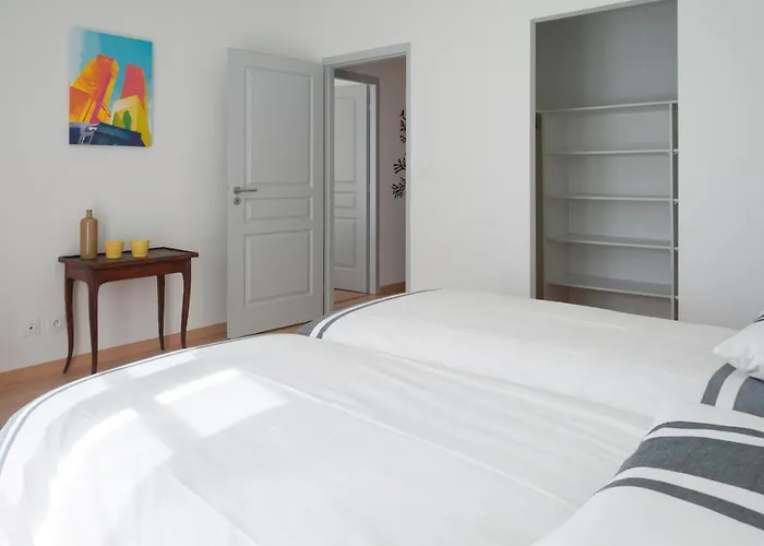 Maison Borrel Apartment